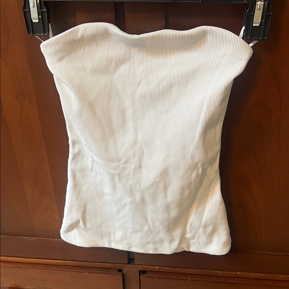 Aritzia Contour White Strapless Top XXS